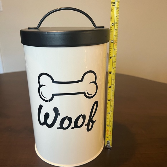 Dog 🐶 Treat canister - Picture 2 of 5